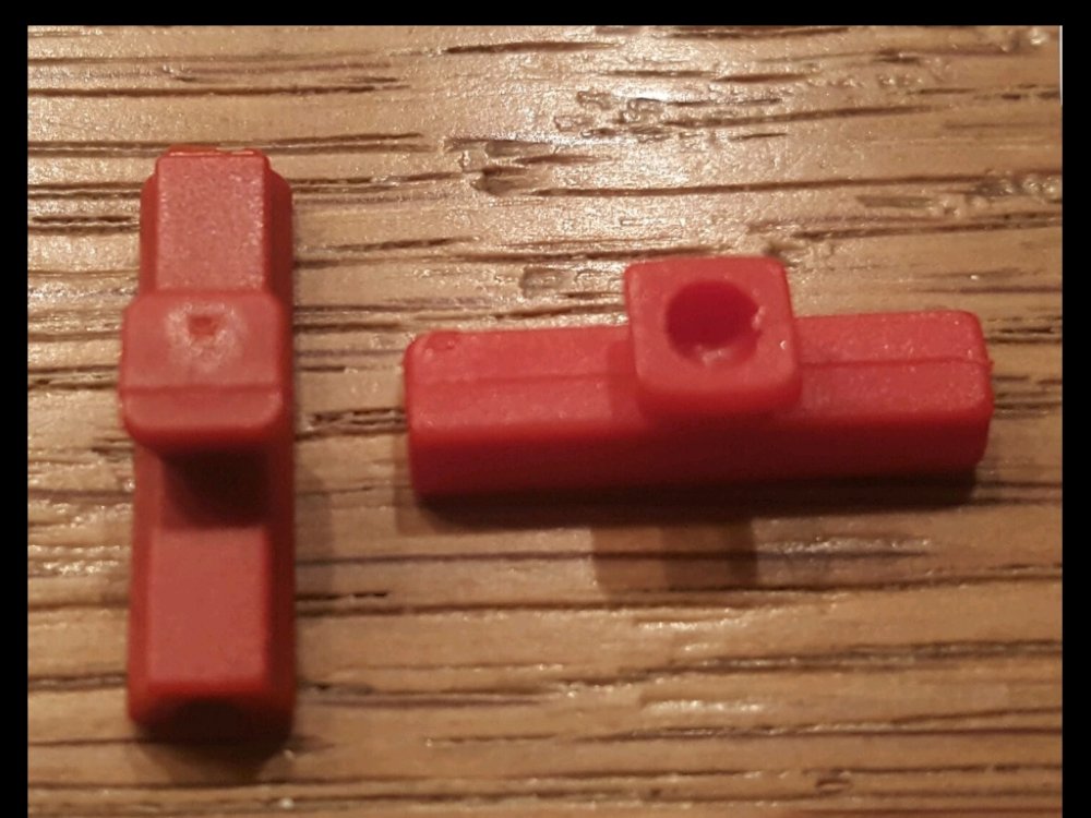 31982, neue und alte Ausführung