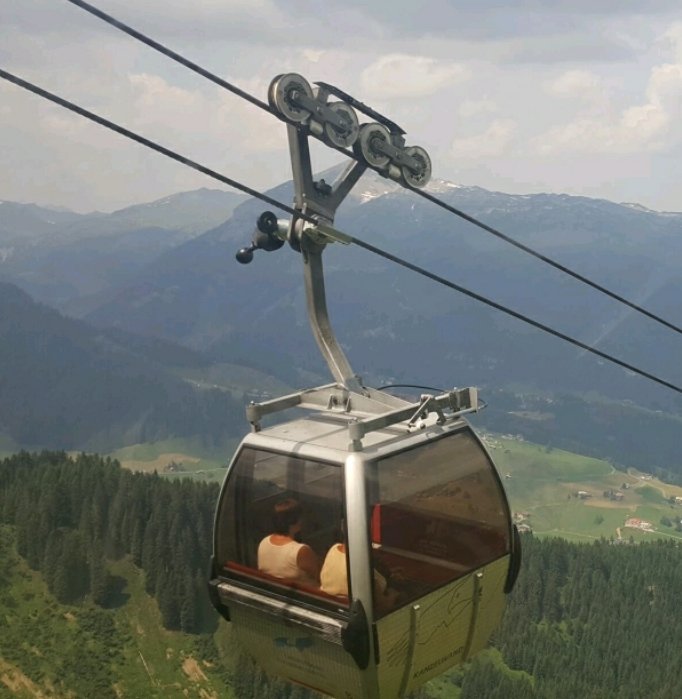 Seilbahn mit Trag- u. Förderseil