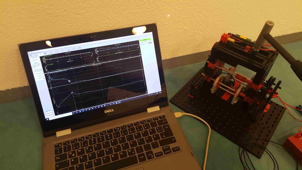 18,0Hz mit "schwarzen" Federn