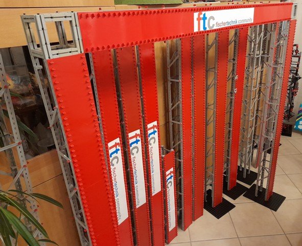 fischertechnik community Messe Stand Hanover Makerfair 2023 2.jpg