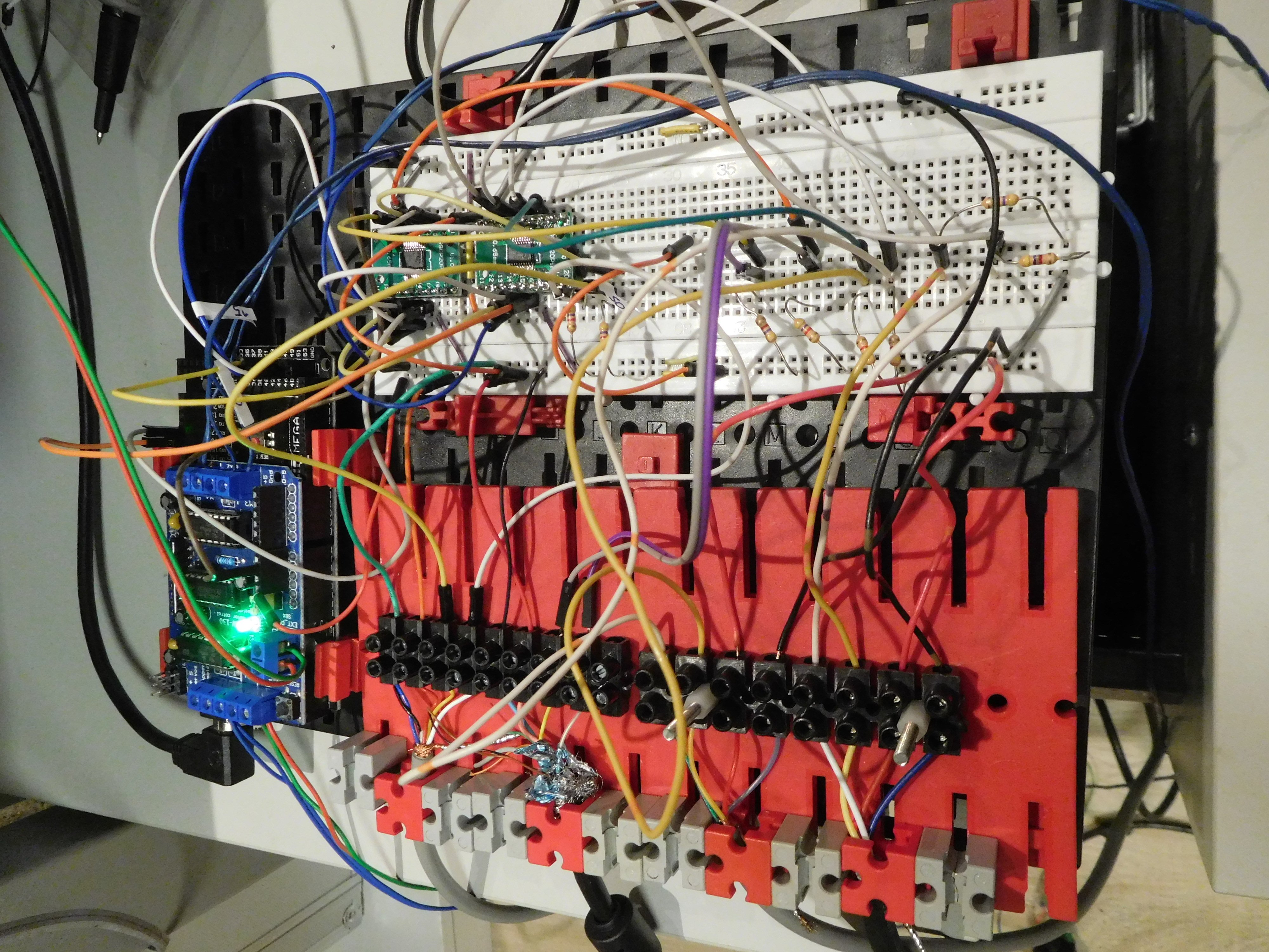 Elektronik mit Zähler und Motor-Shield