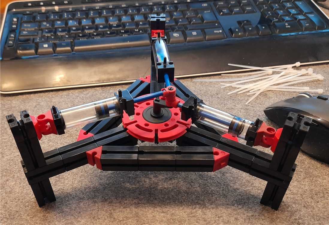 Druckluftmotor 2.jpg