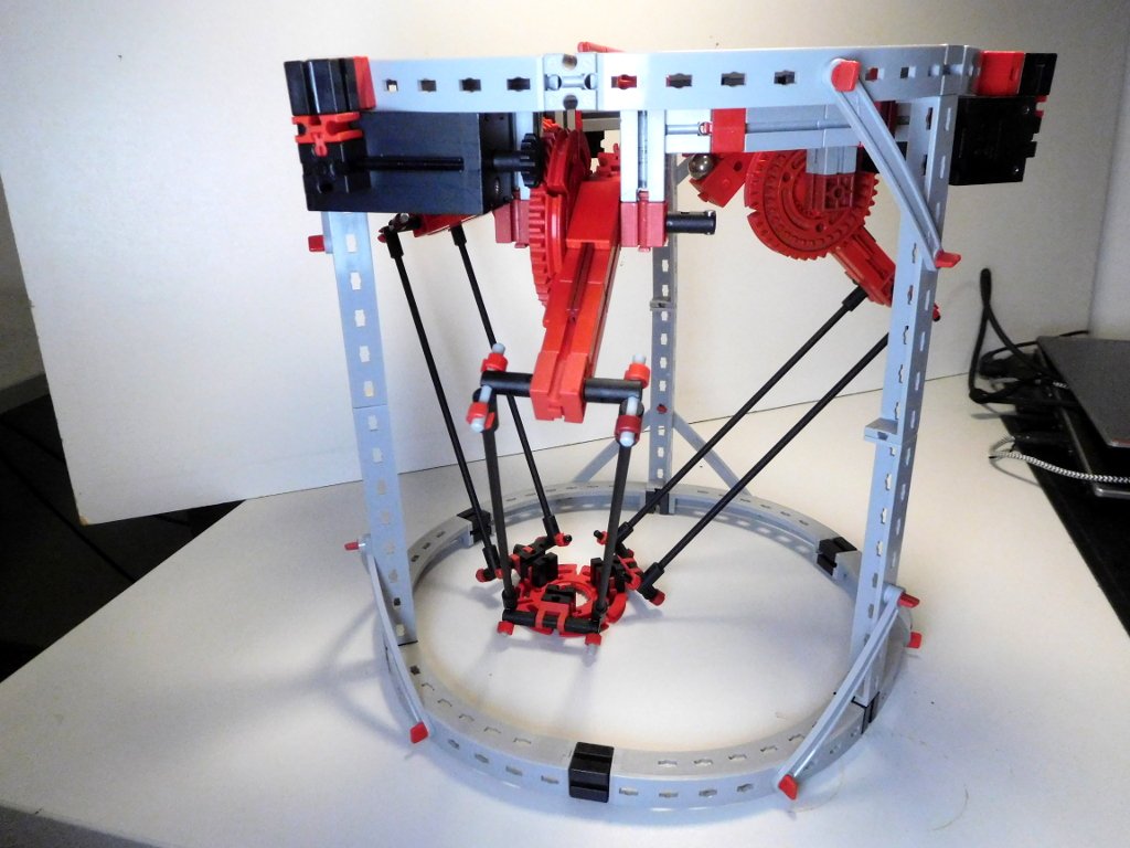 Delta-Roboter mit XM-Motoren (noch ohne Winkel-Encoder)