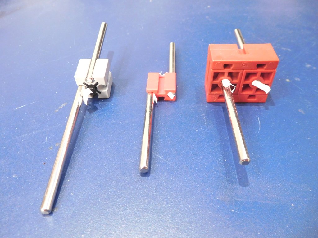 Kurbelhub von links nach rechts: 2 x 7.7mm, 2 x 11 mm, 2 x 15mm)